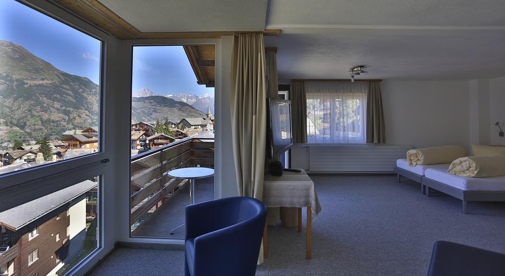 Hotel Eden Grachen Bagian luar foto