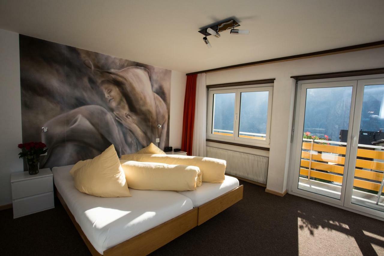 Hotel Eden Grachen Bagian luar foto